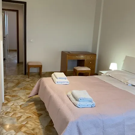 Coach 82 Apartamento Florença