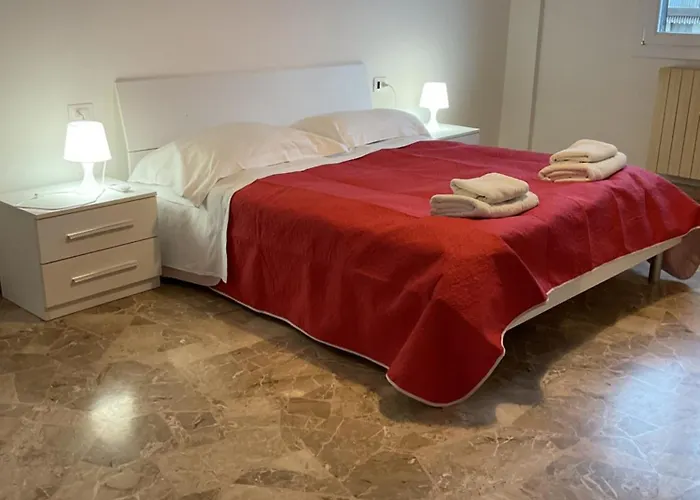 Coach 82 アパート